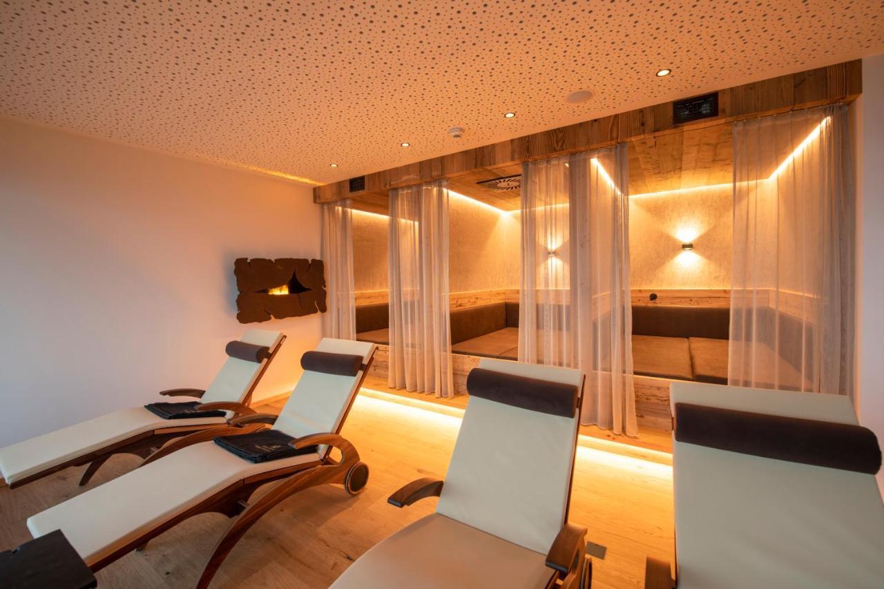 Gipfelhaus Magdalensberg Hotel Санкт Файт ан дер Глан Екстериор снимка