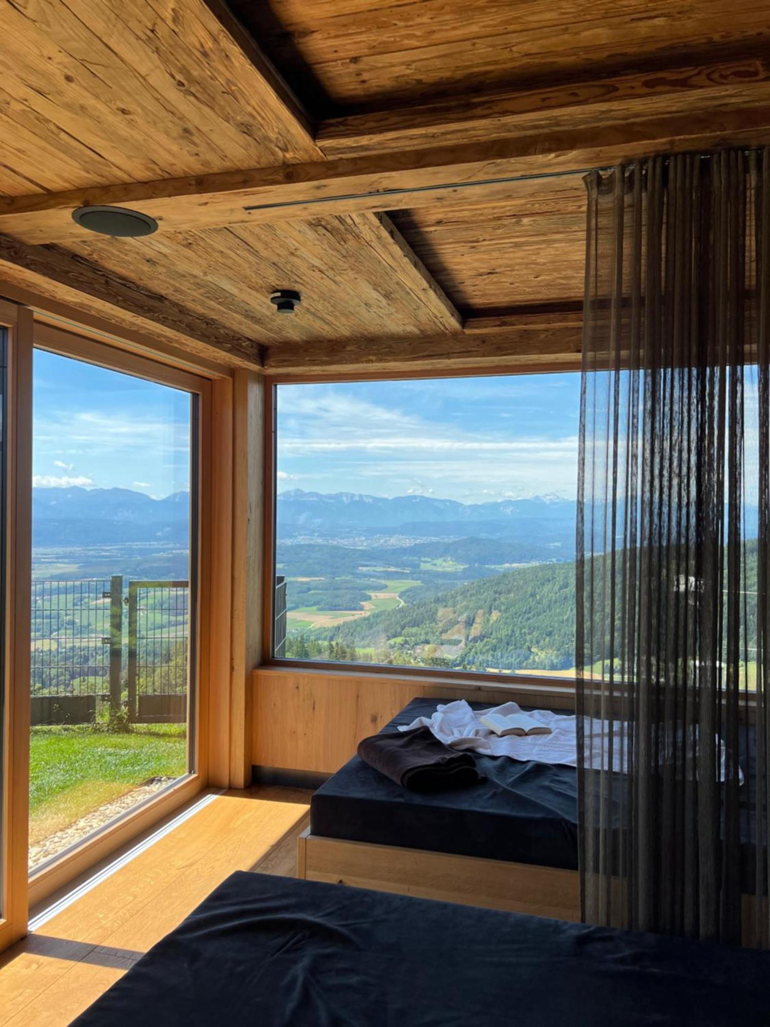 Gipfelhaus Magdalensberg Hotel Санкт Файт ан дер Глан Екстериор снимка