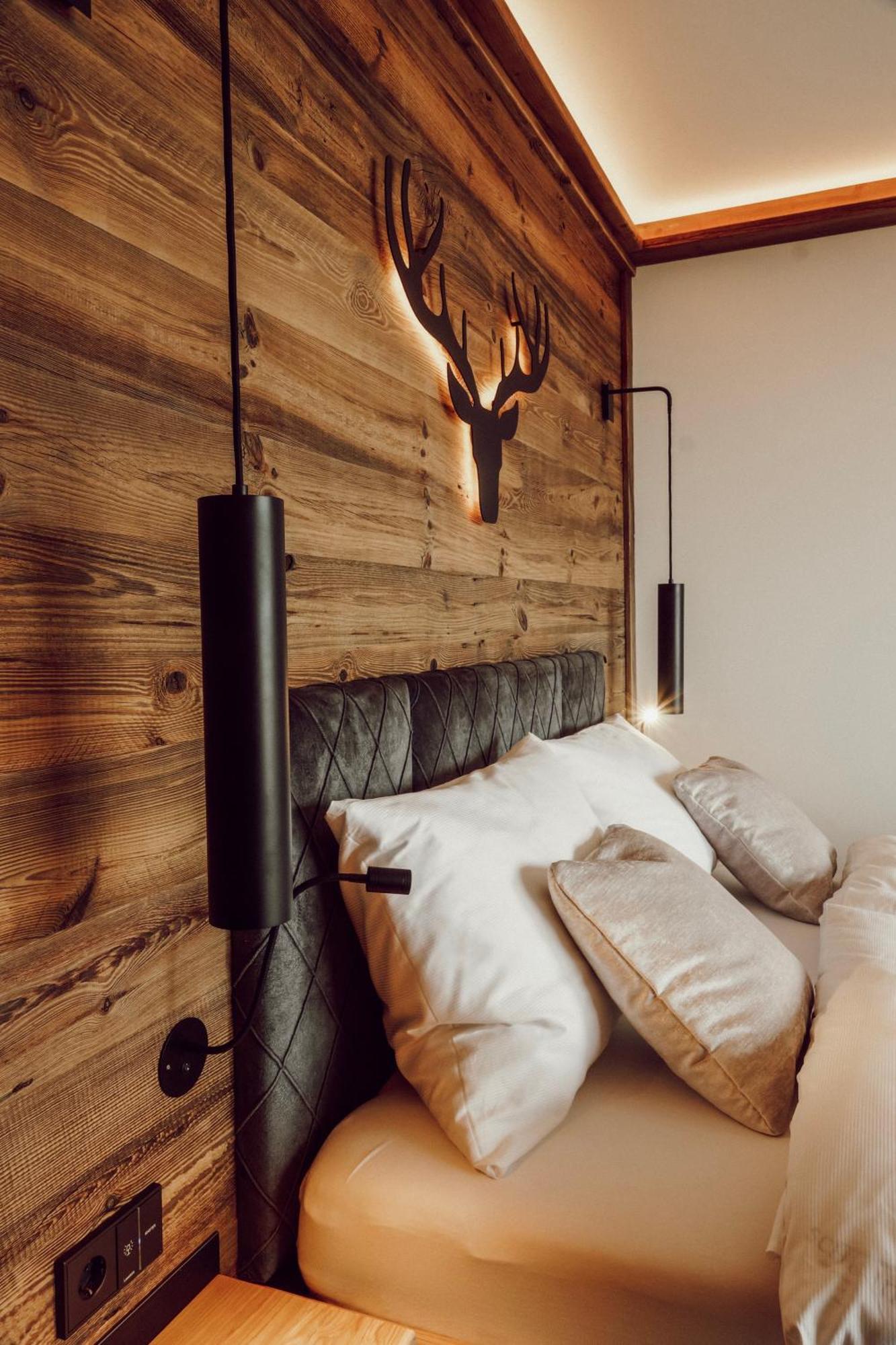 Gipfelhaus Magdalensberg Hotel Санкт Файт ан дер Глан Екстериор снимка